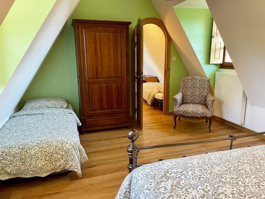 Charming 19th Century With Pool Ferienhaus *